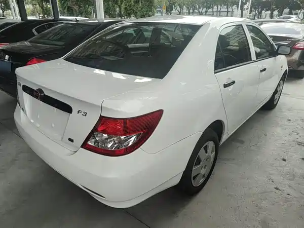 BYD F3 2018