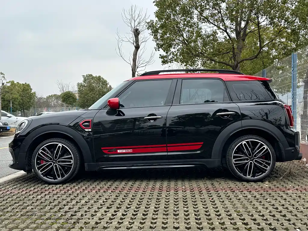 MINI JCW Countryman 2022 — фото 4