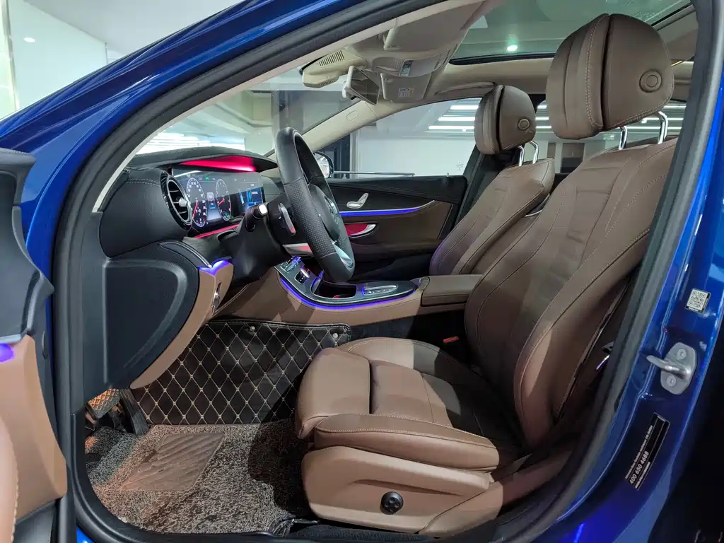 Mercedes-Benz E-Class 2020 — фото 12
