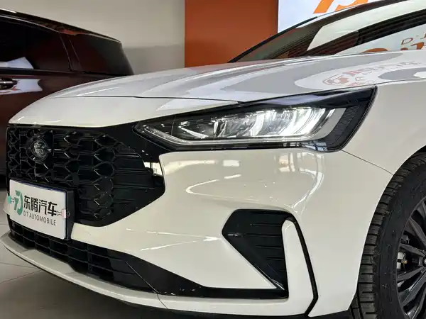 Ford Focus 2022