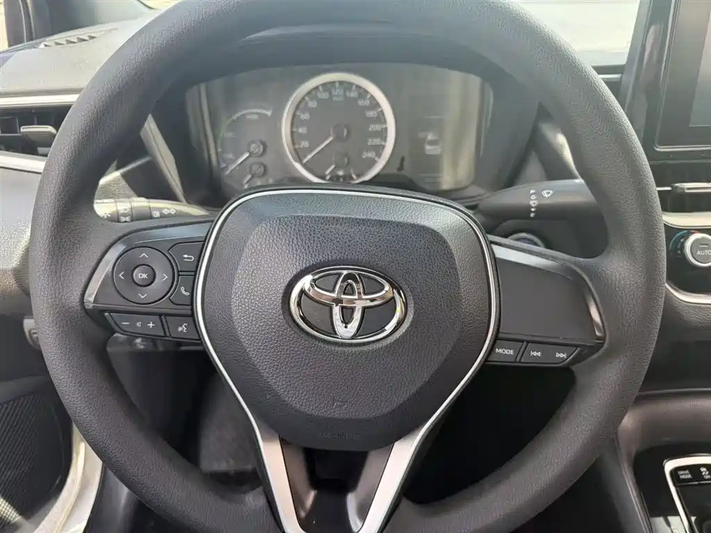 Toyota Levin 2022 — фото 16