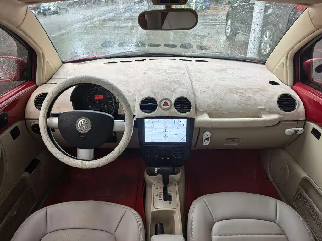 Volkswagen Beetle 2011