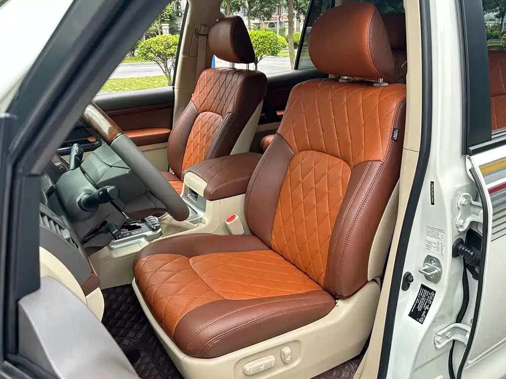Toyota Land Cruiser 2019 — фото 21