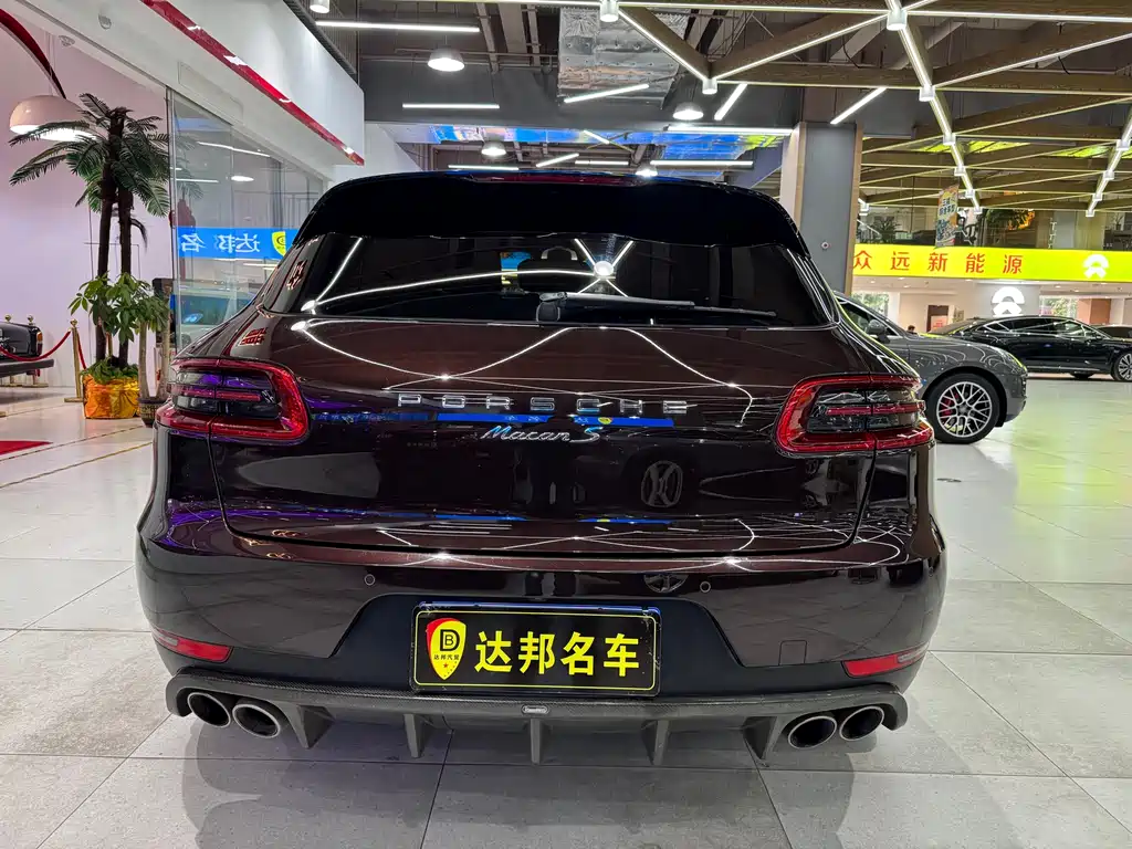 Porsche Macan 2016 — фото 15