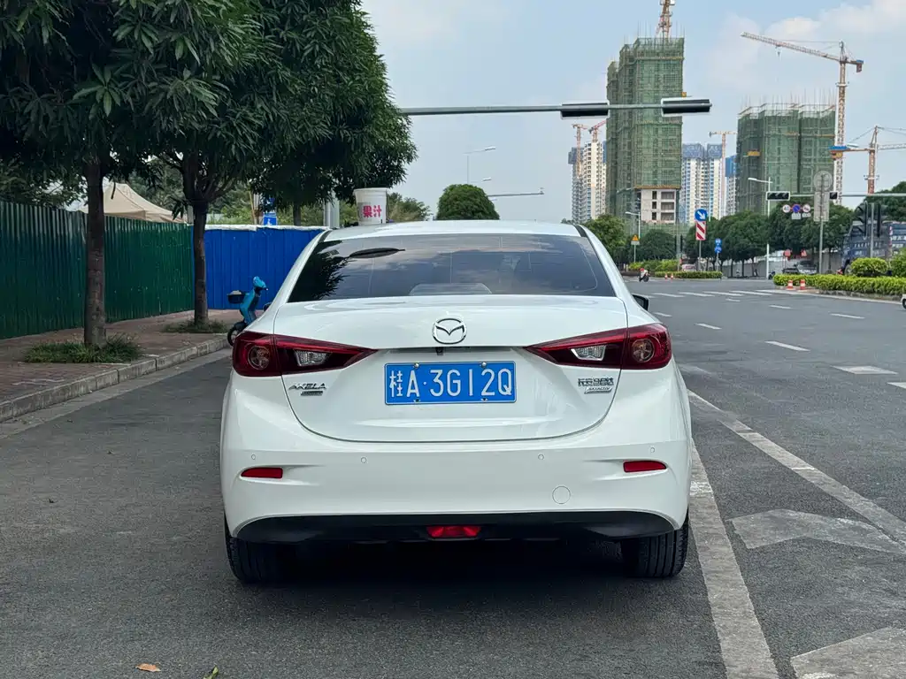 Mazda 3 Angkesela 2017