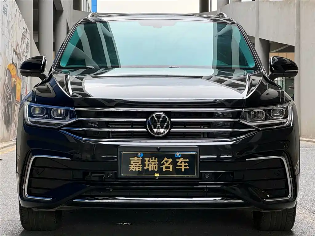Volkswagen Tiguan L 2024
