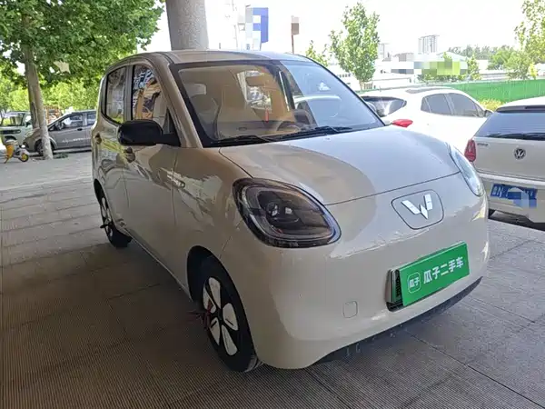 Wuling Hongguang MINIEV 2025