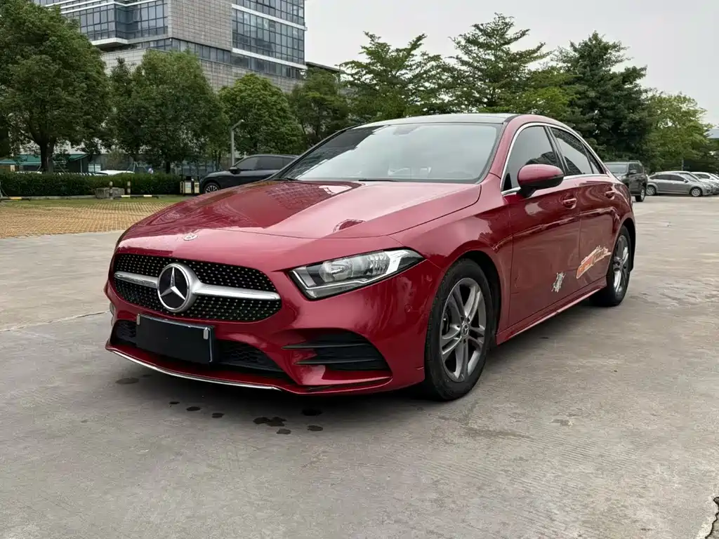 Mercedes-Benz A-Class 2020 — фото 3
