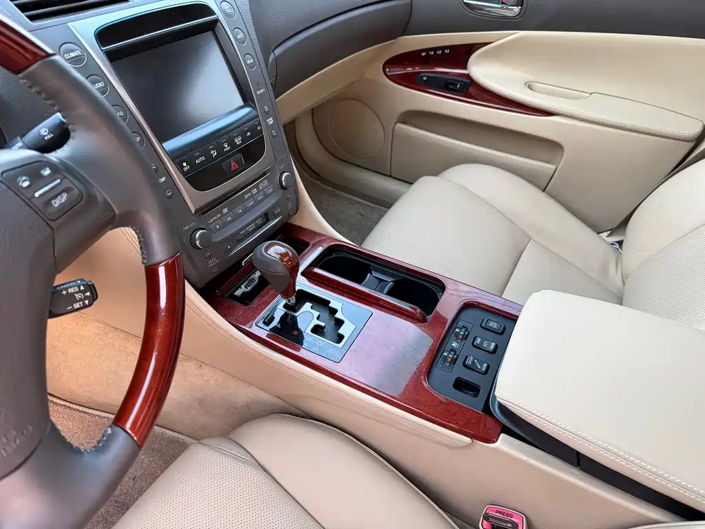 Lexus GS 2006 — фото 10