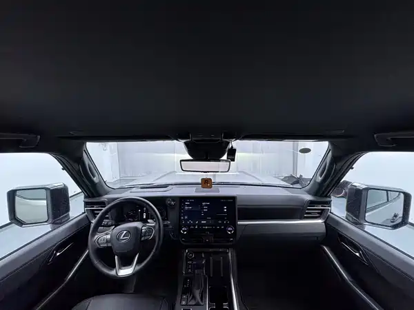 Lexus GX 2024