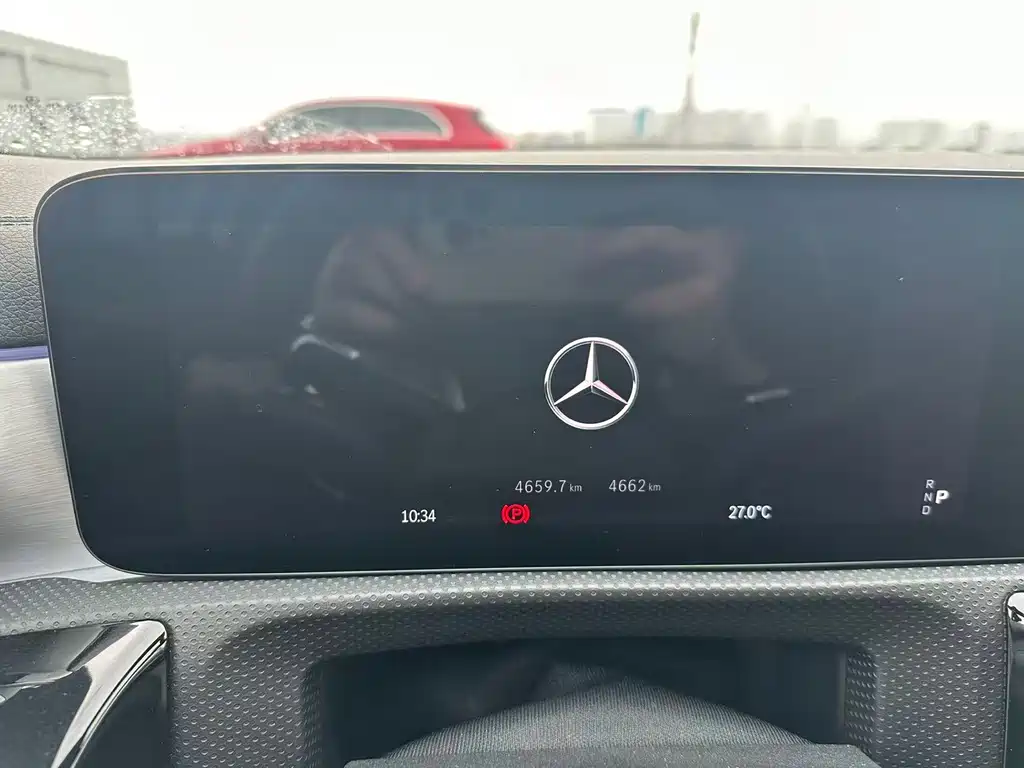 Mercedes-Benz A-Class AMG 2025 — фото 9