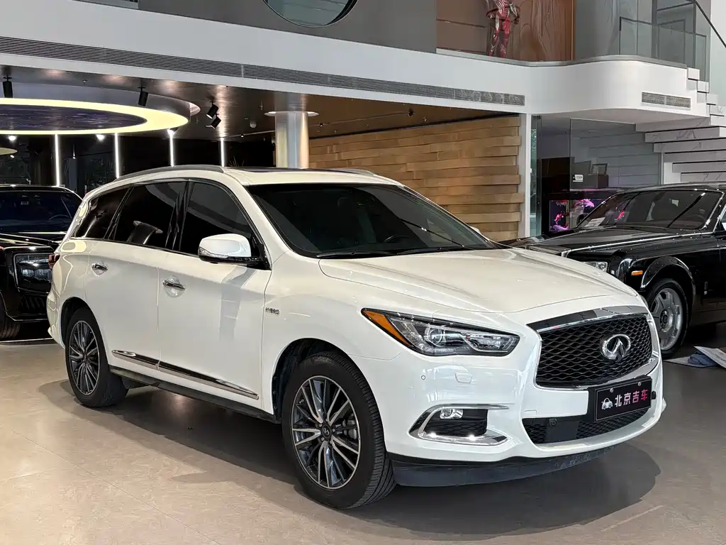 Infiniti QX60 2018 — фото 3