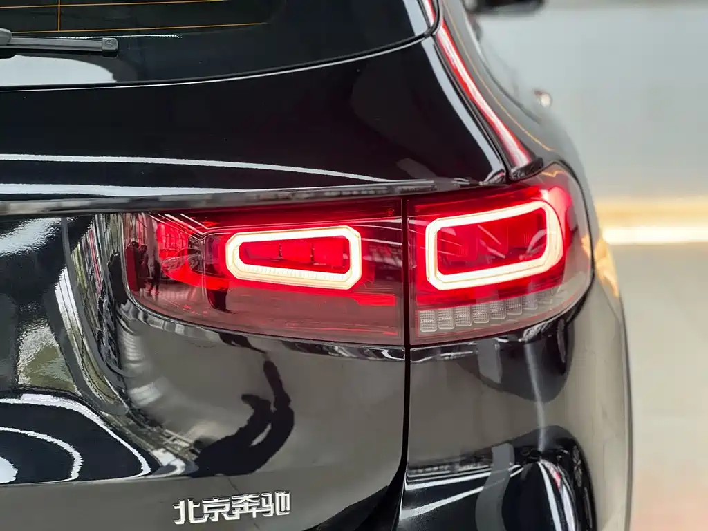 Mercedes-Benz GLB 2022 — фото 17