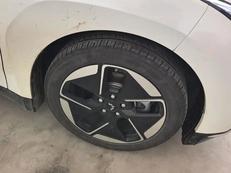 Wuling Starlight 2025