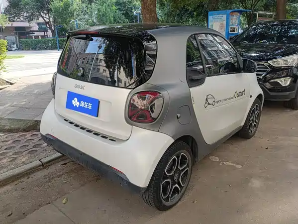 smart fortwo 2019