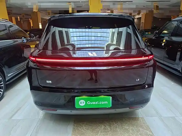 Li Auto L8 2024