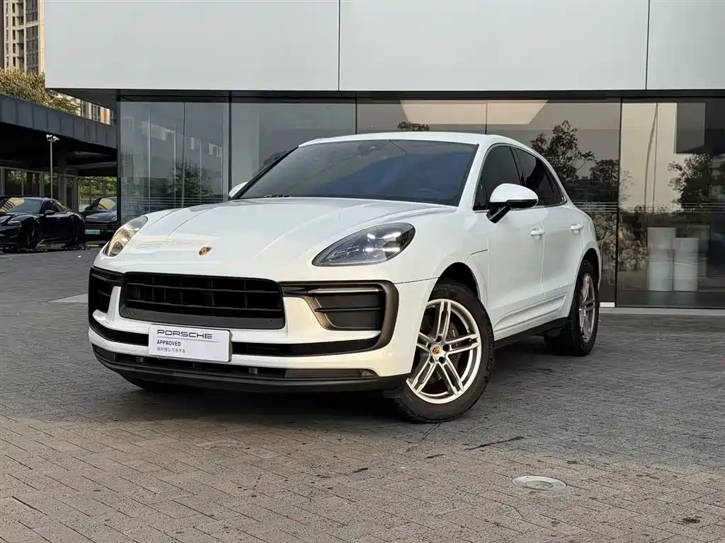 Porsche Macan 2024