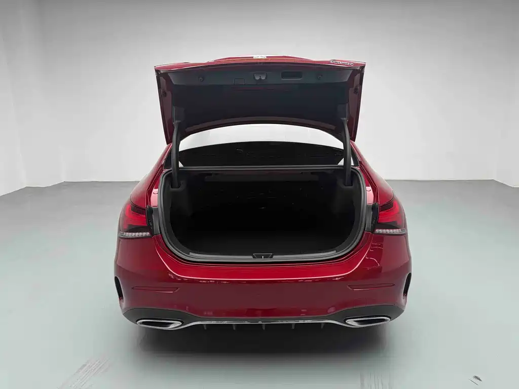 Mercedes-Benz A-Class 2021 — фото 15