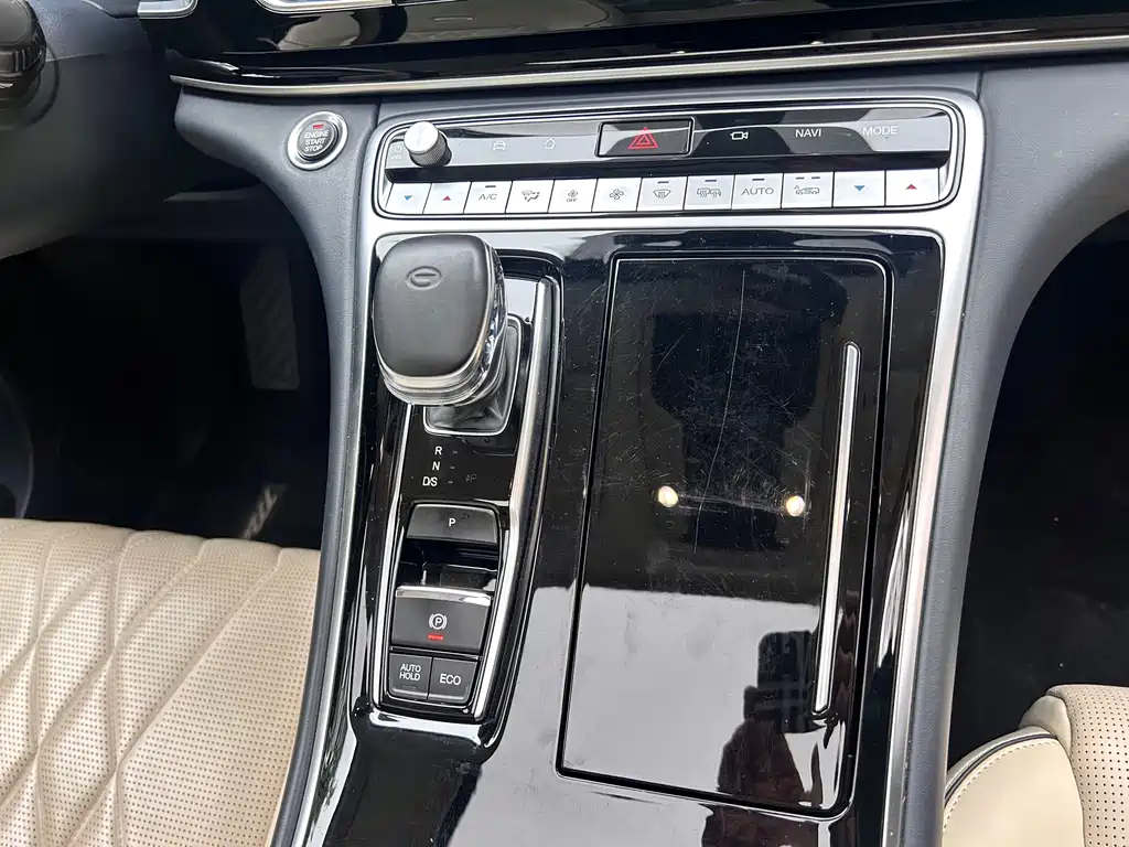 GAC Motor Trumpchi M8 2021 — фото 15