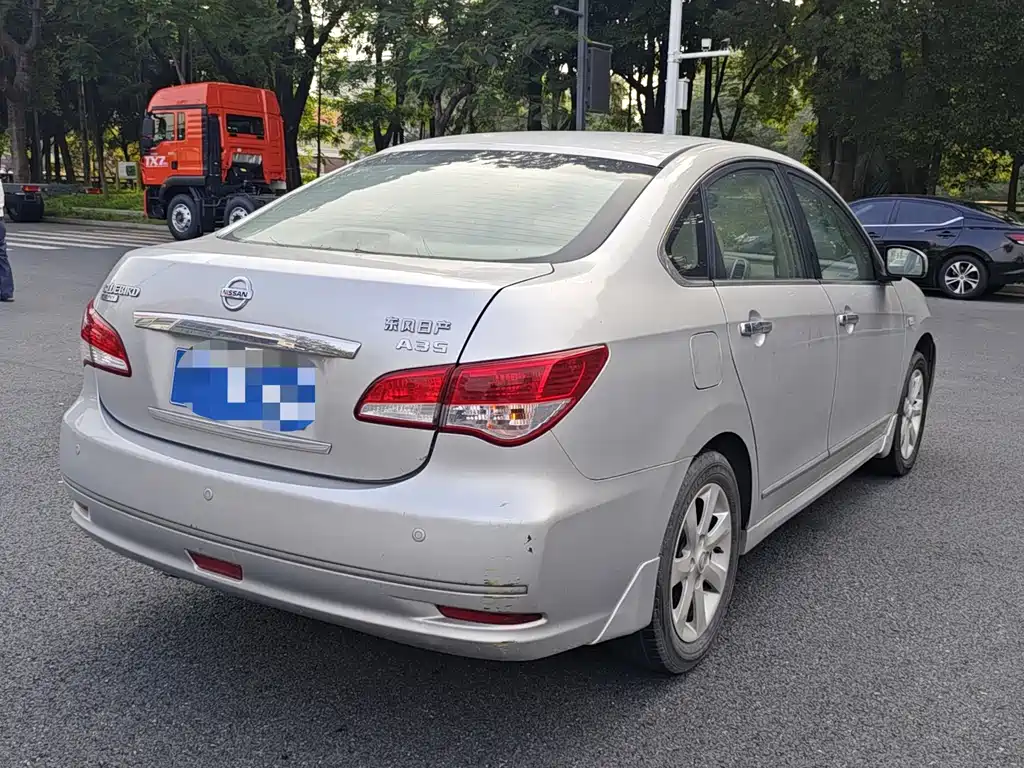 Nissan Sylphy 2010 — фото 5