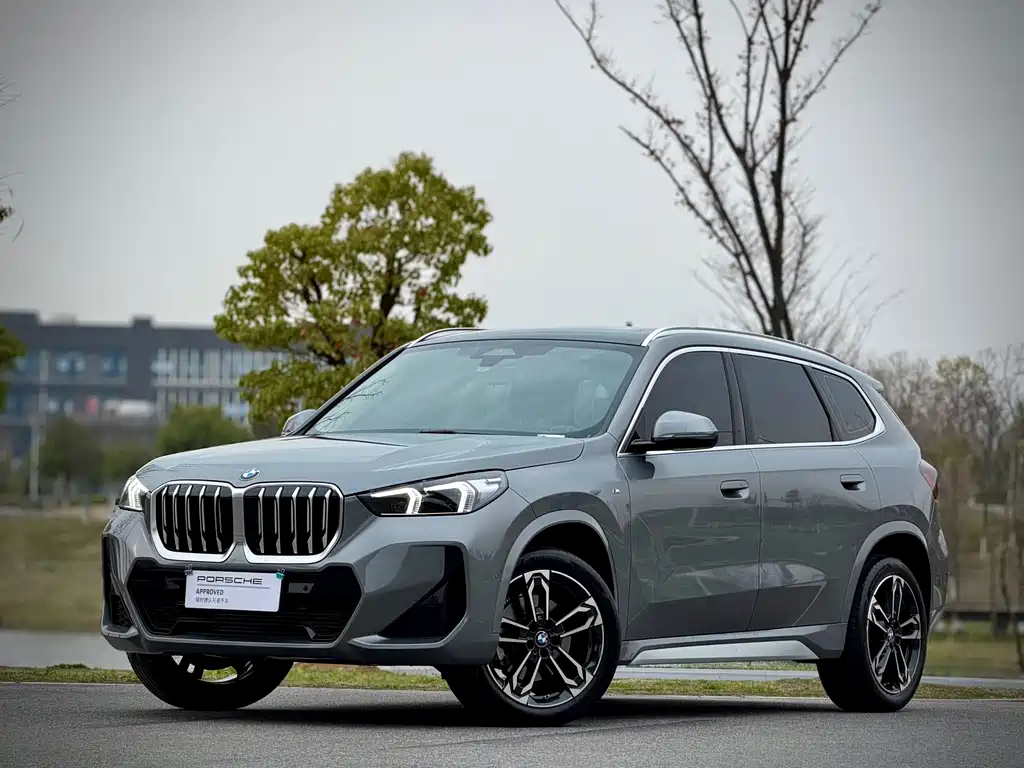 BMW X1 2024 — фото 1