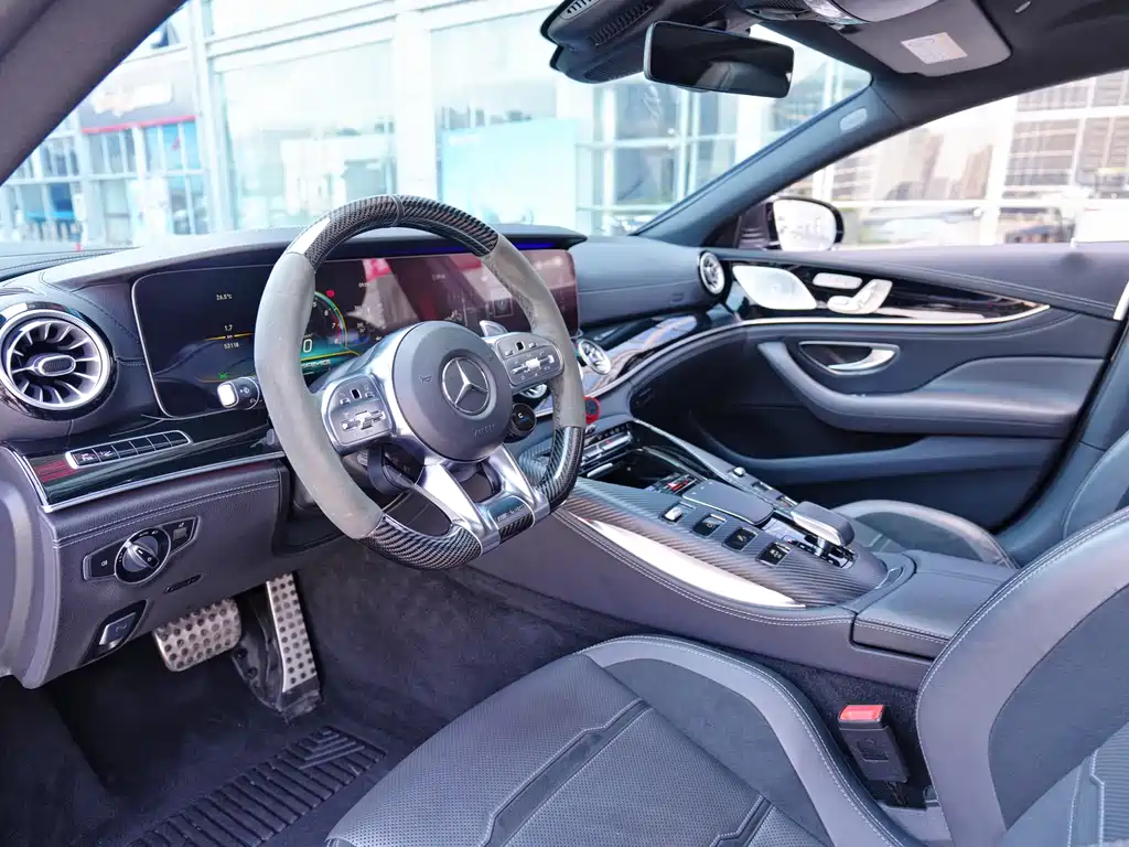 Mercedes-Benz AMG GT 2019 — фото 6