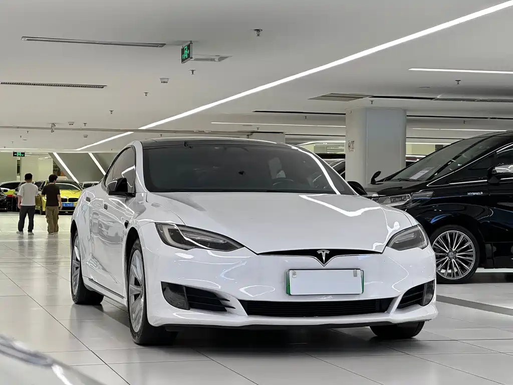 Tesla Model S 2017