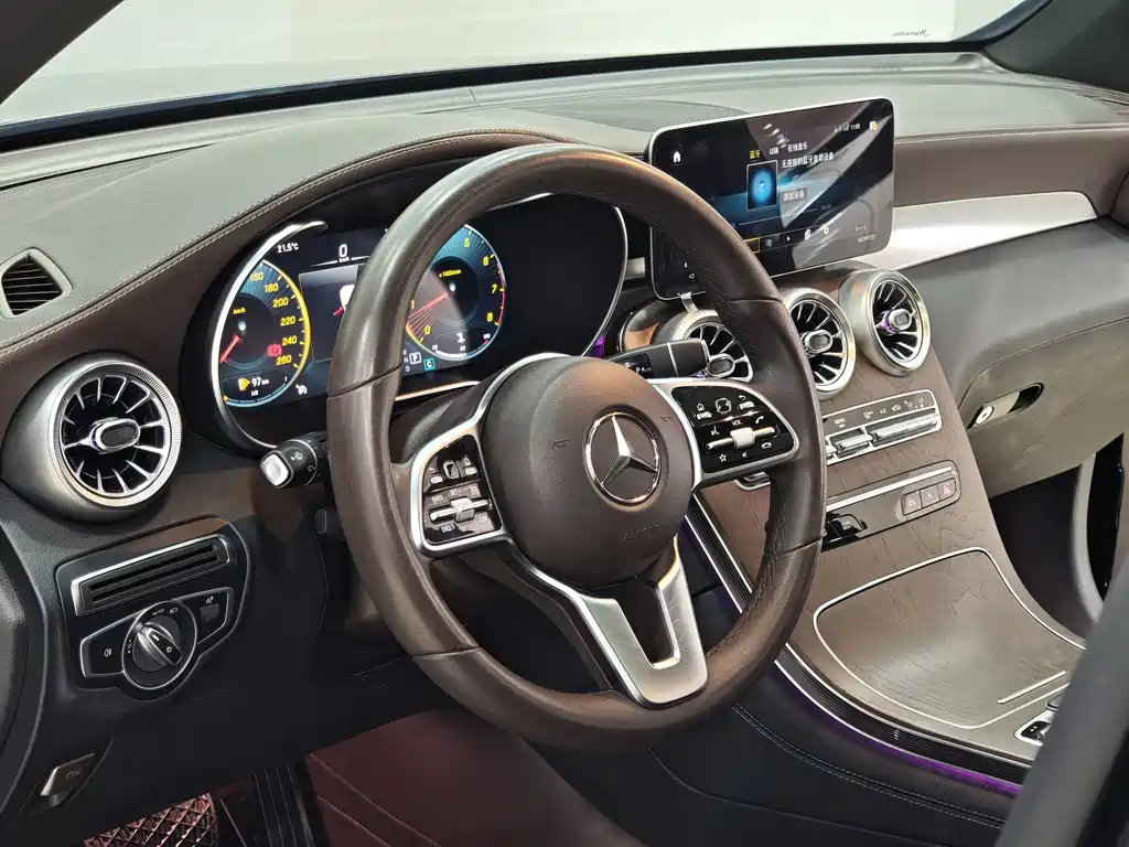 Mercedes-Benz GLC 2022 — фото 13