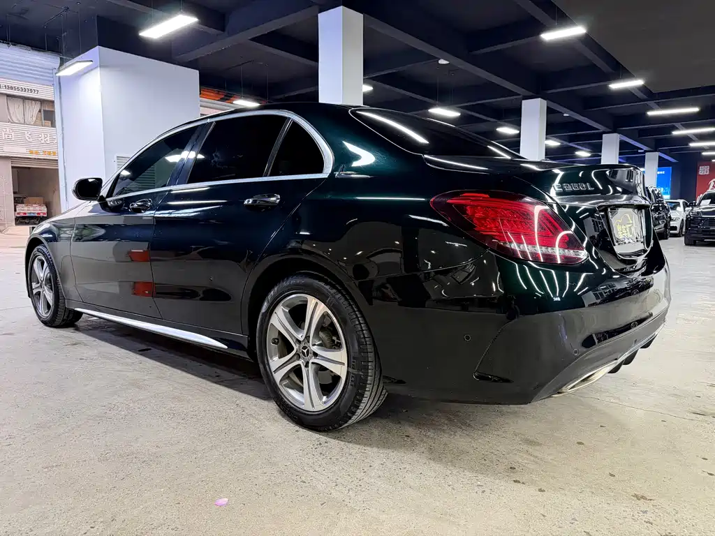 Mercedes-Benz C-Class 2020 — фото 11