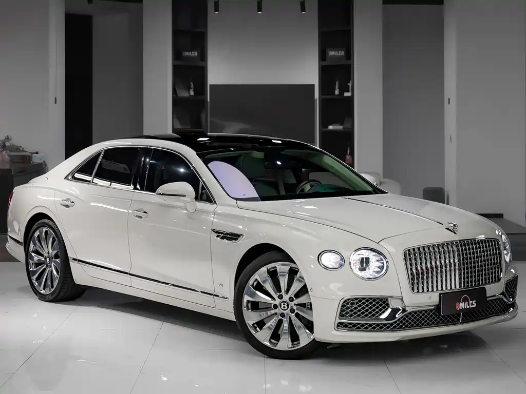 Bentley Flying Spur 2022 — фото 3