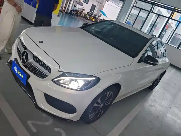 Mercedes-Benz C-Class 2015