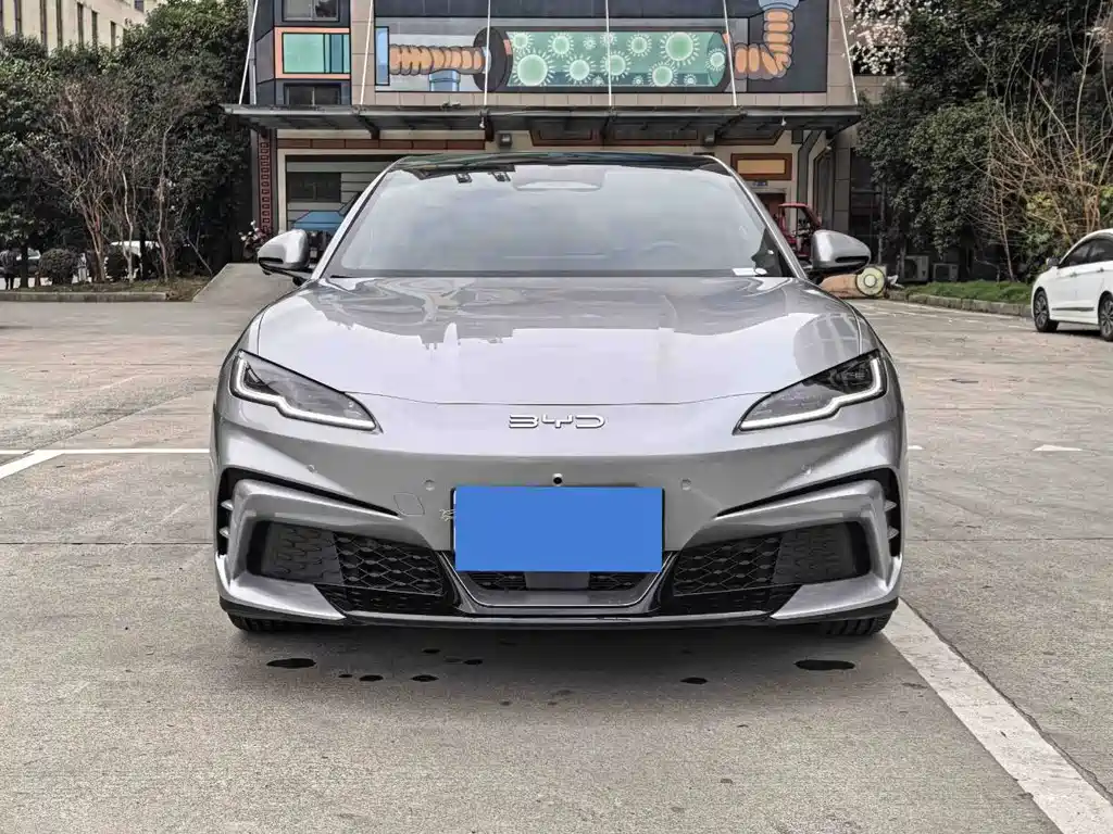 BYD Seal 06GT 2025 — фото 2