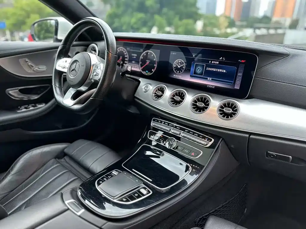 Mercedes-Benz E-Class 2020 — фото 6