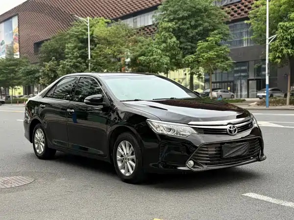 Toyota Camry 2015