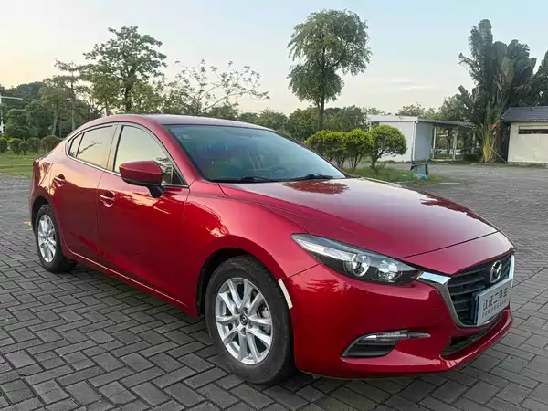 Mazda 3 Axela 2019