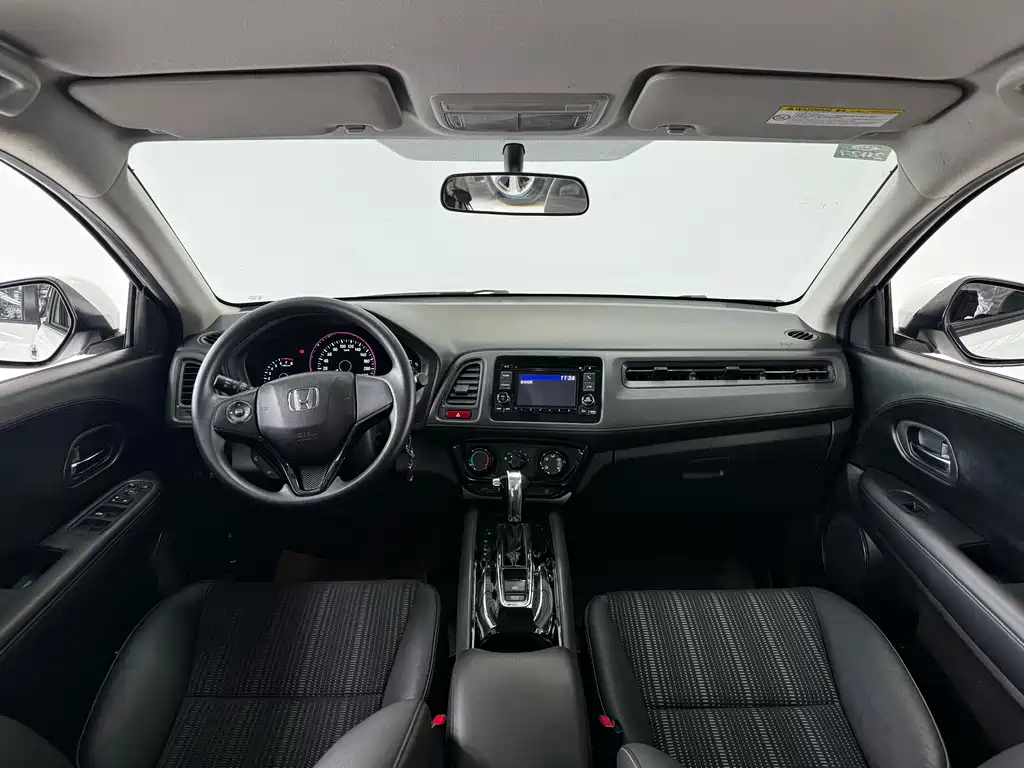 Honda Vezel 2016