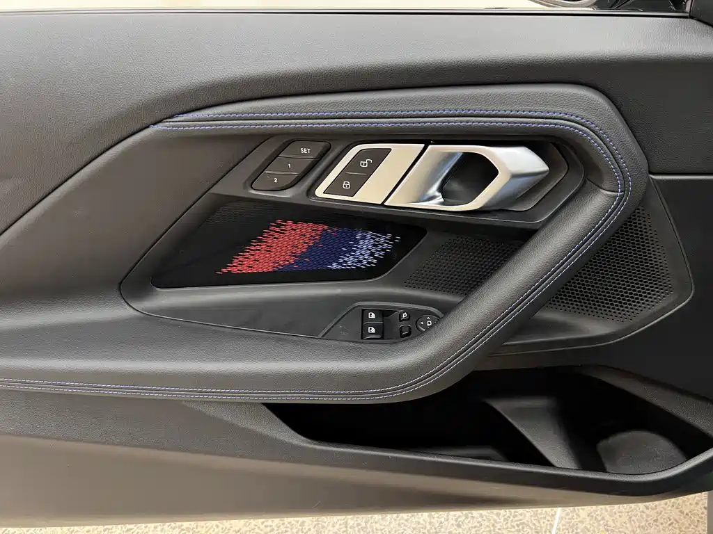 BMW M240i 2023 — фото 14