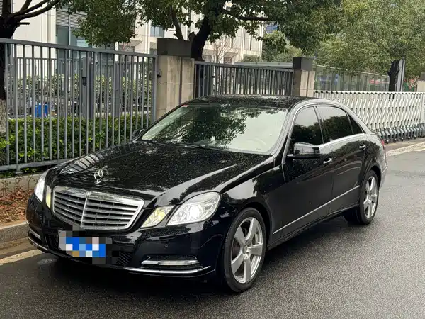 Mercedes-Benz E-Class 2013