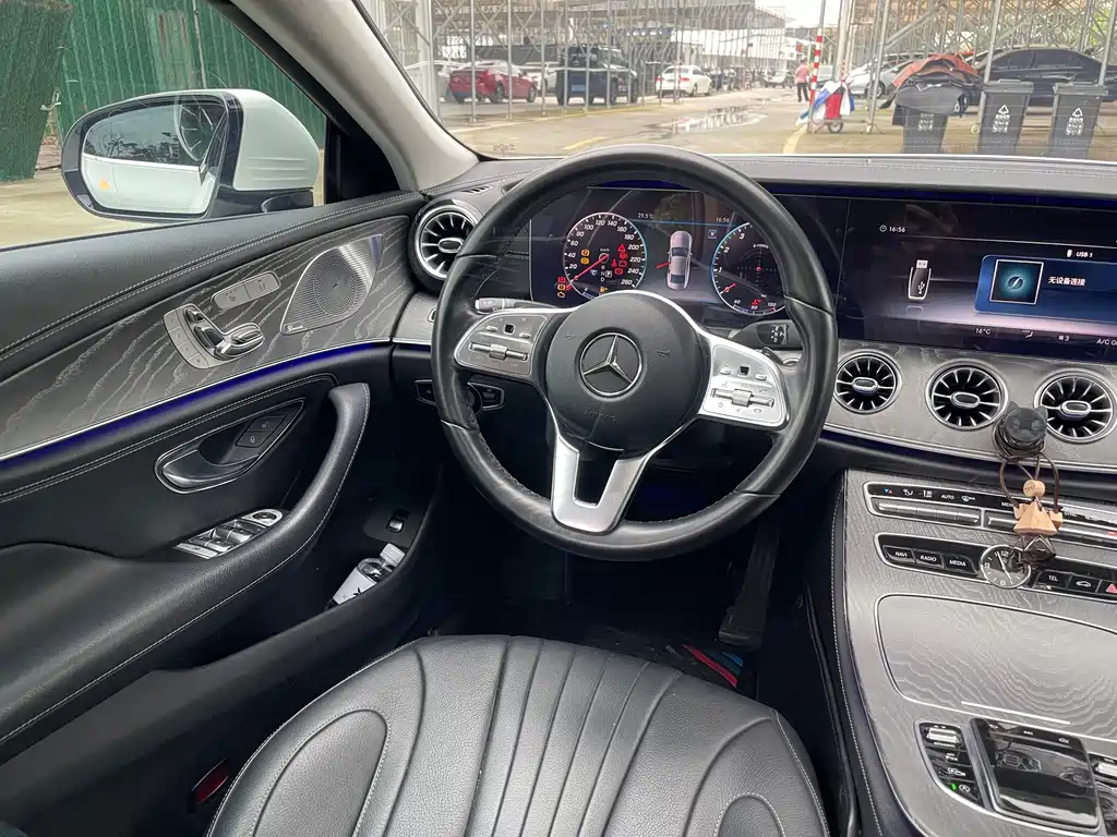 Mercedes-Benz CLS 2019