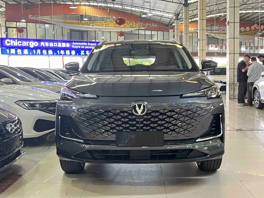 Changan CS55PLUS 2023 — фото 2