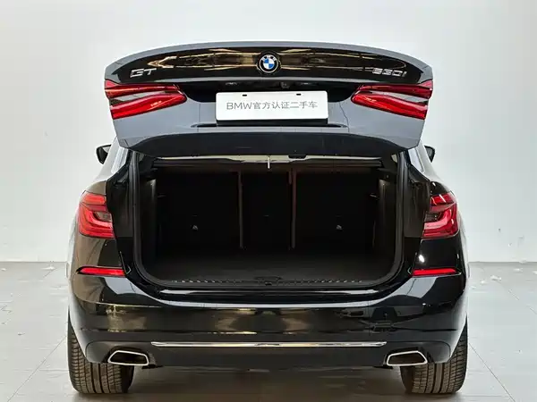BMW 6 Series GT 2024