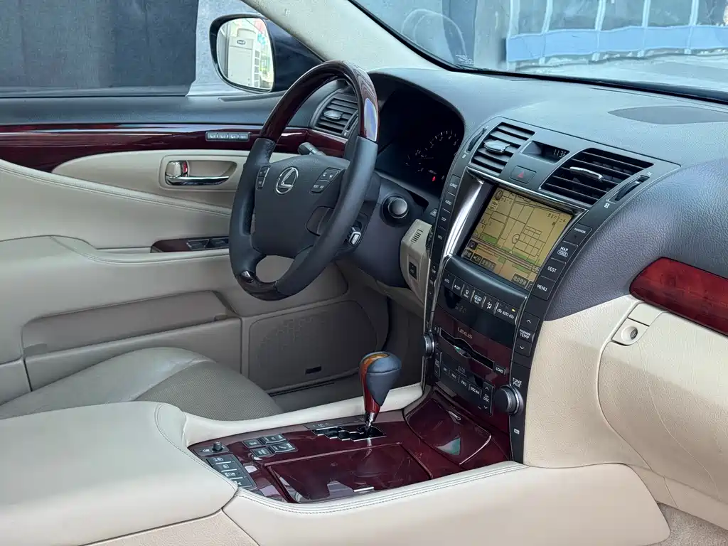 Lexus LS 2008 — фото 20