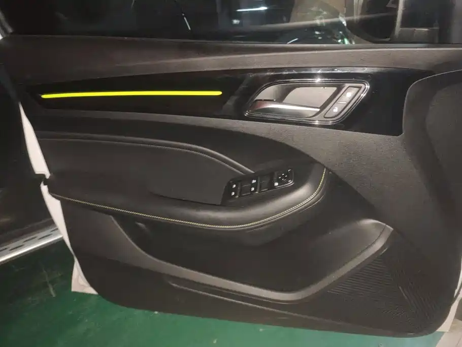 Roewe i5 2022