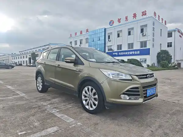 Ford Kuga 2014
