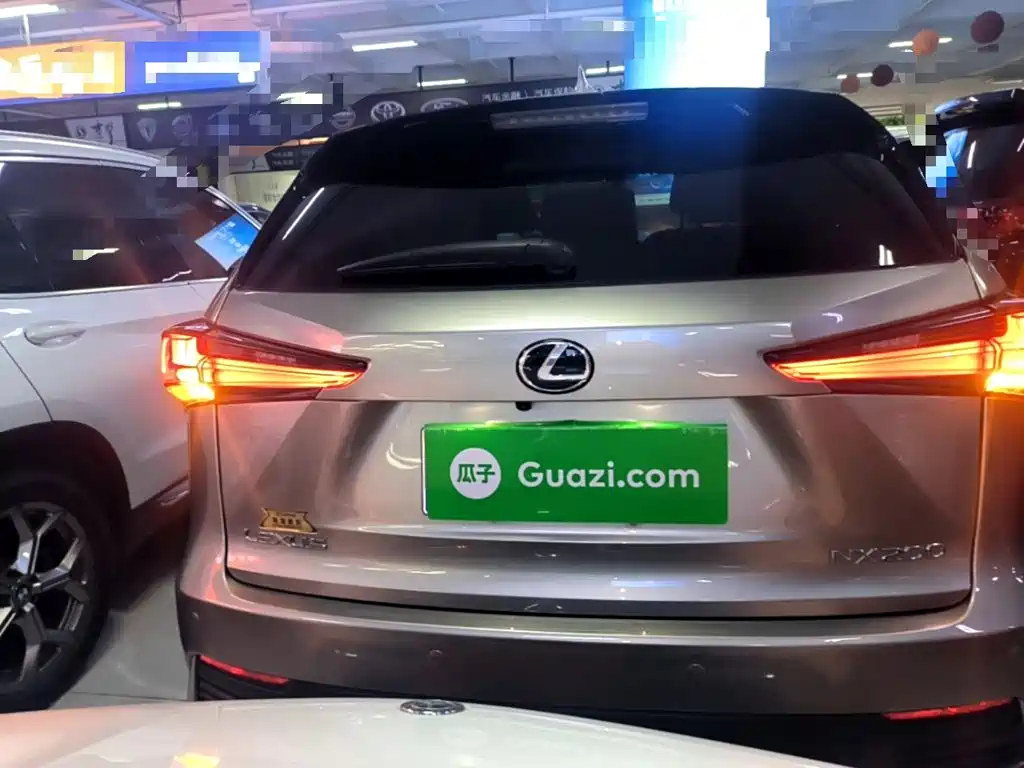 Lexus NX 2020