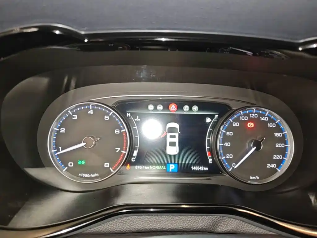 GAC Trumpchi M8 2020 — фото 12