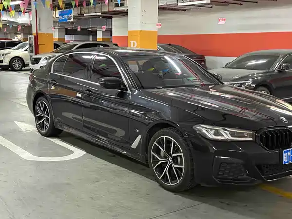 BMW 5 Series 2023