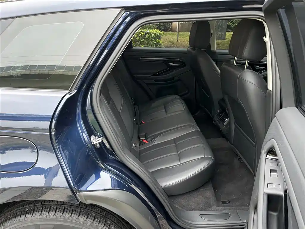 Land Rover Evoque 2020 — фото 17
