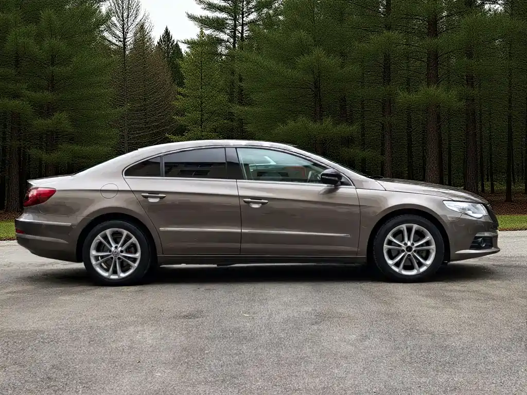 Volkswagen CC 2011