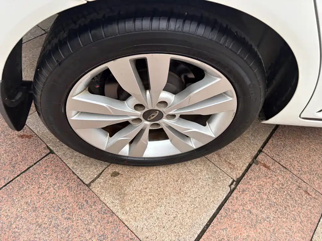 Chery Arrizo 5 2016